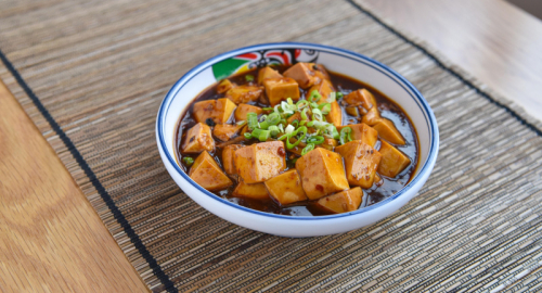 La Scienza del Tofu al Selenio: Come la Tecnologia Emulsionante Rivoluziona Gusto e Salute